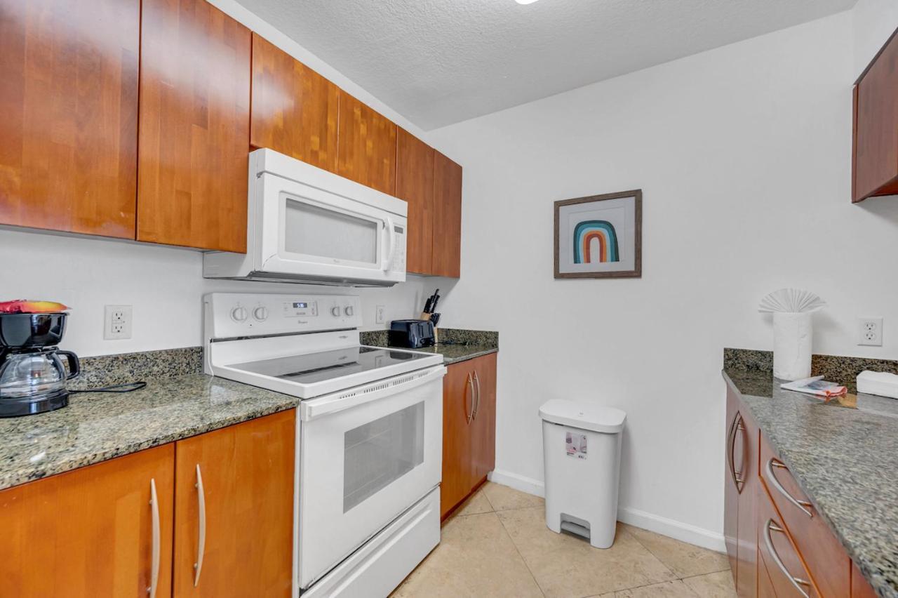 Gorgeous 1Br Condo Brickell-Freeparking Miami Luaran gambar