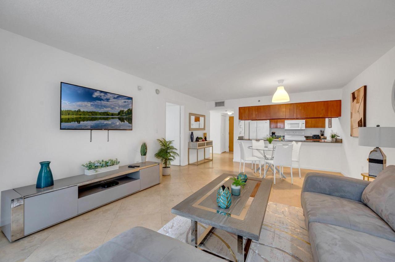 Gorgeous 1Br Condo Brickell-Freeparking Miami Luaran gambar