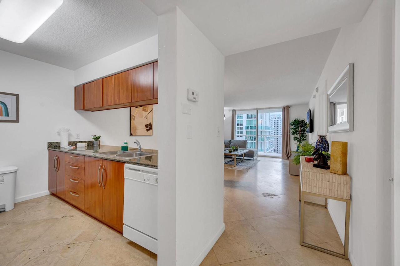 Gorgeous 1Br Condo Brickell-Freeparking Miami Luaran gambar
