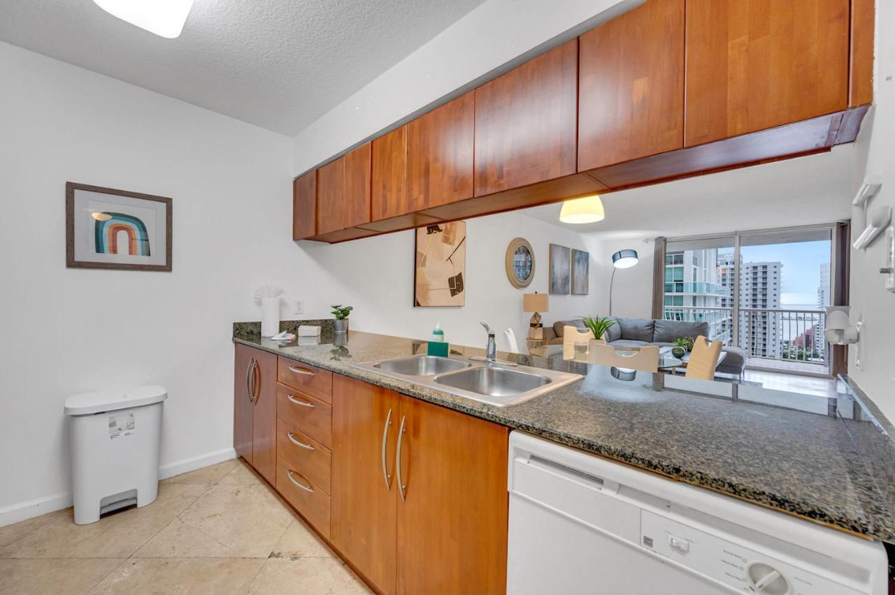 Gorgeous 1Br Condo Brickell-Freeparking Miami Luaran gambar